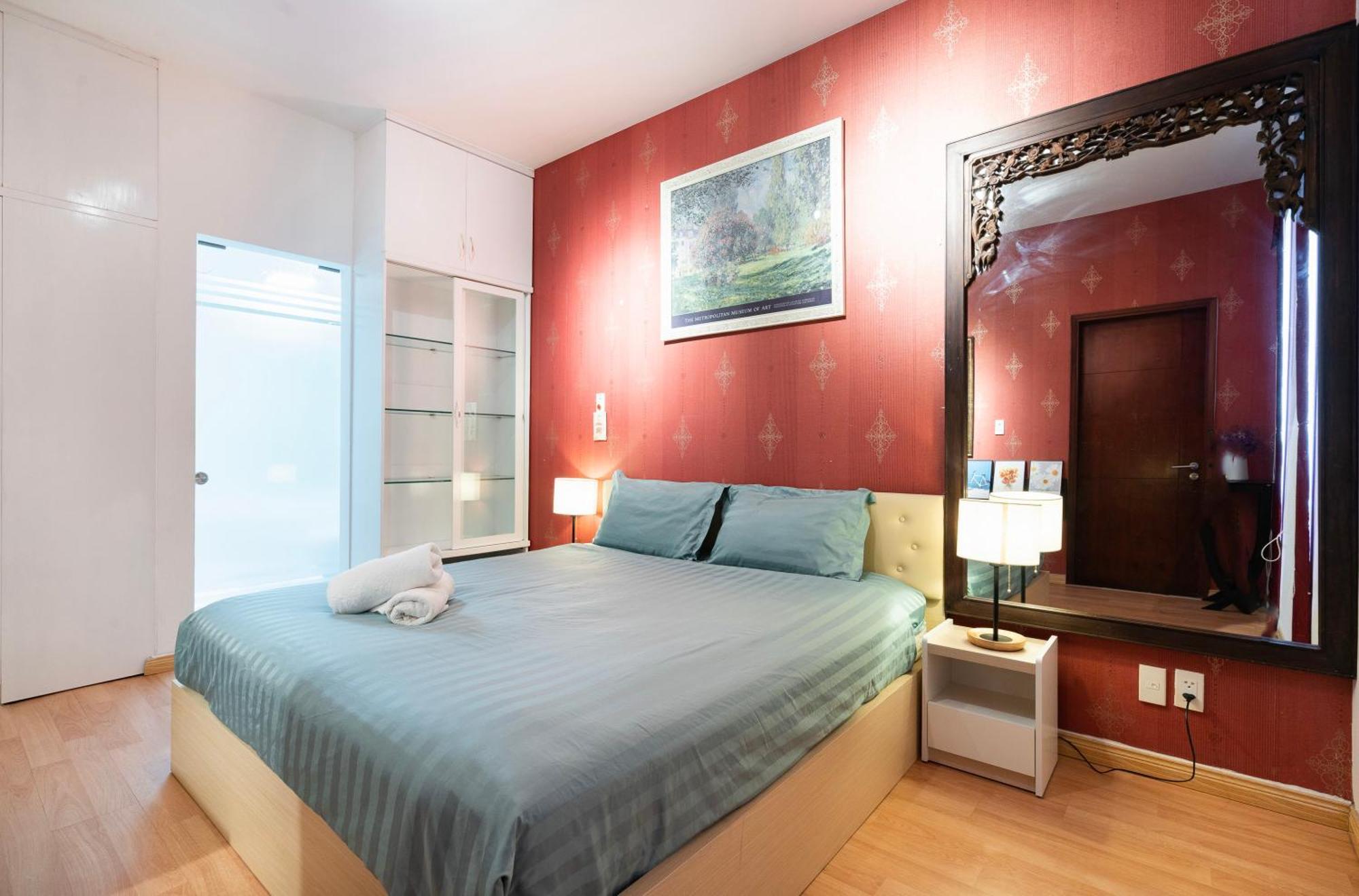Justay Sailing Tower Hotel 5*
