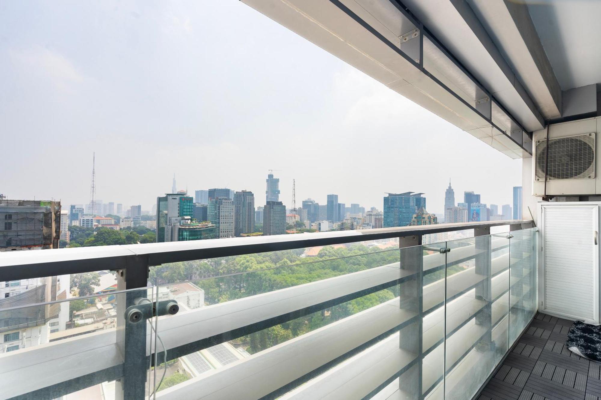 Hotel Justay Sailing Tower Hô Chi Minh-Ville